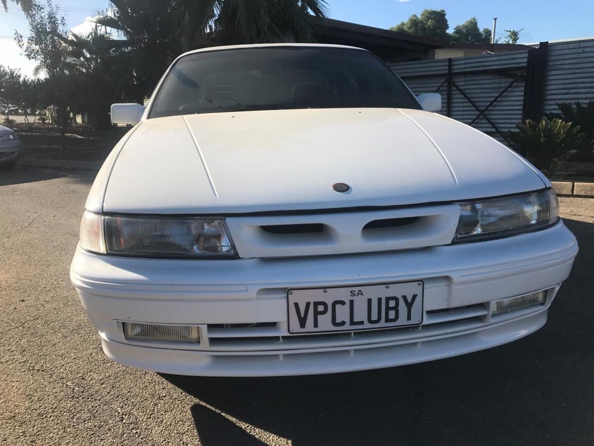 1992 White HSV VP Clubsport Holden images build 272 (2).jpg