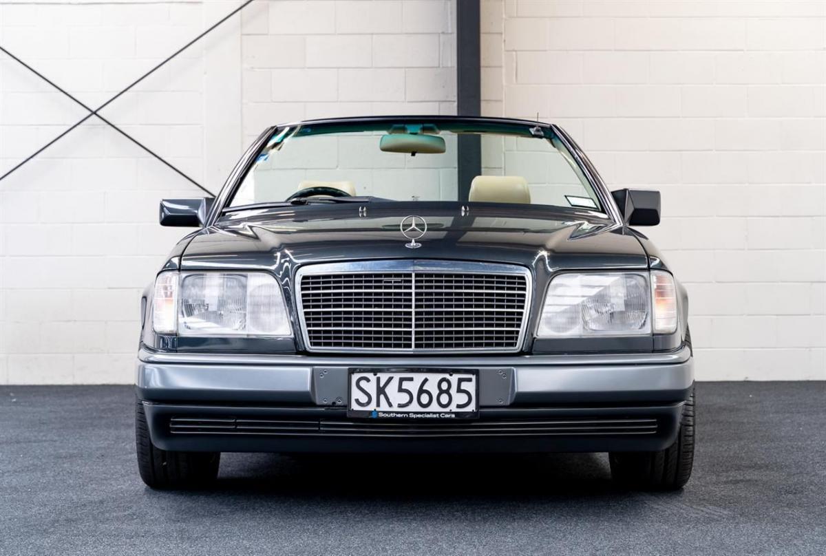 1993 Mercedes E320 cabriolet convertible gray with mushroom leather sportline (13).jpg