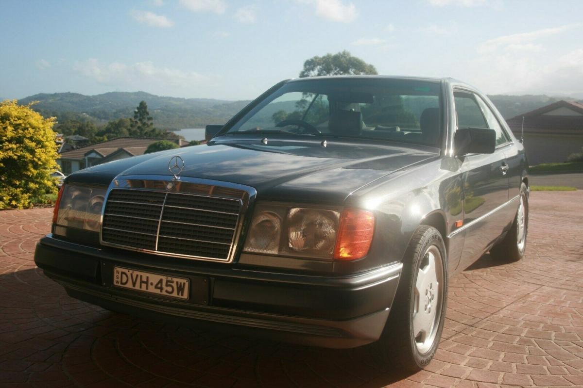 1993 Mercedes W124 320CE Coupe Charcoal Australian delivered (2).jpg