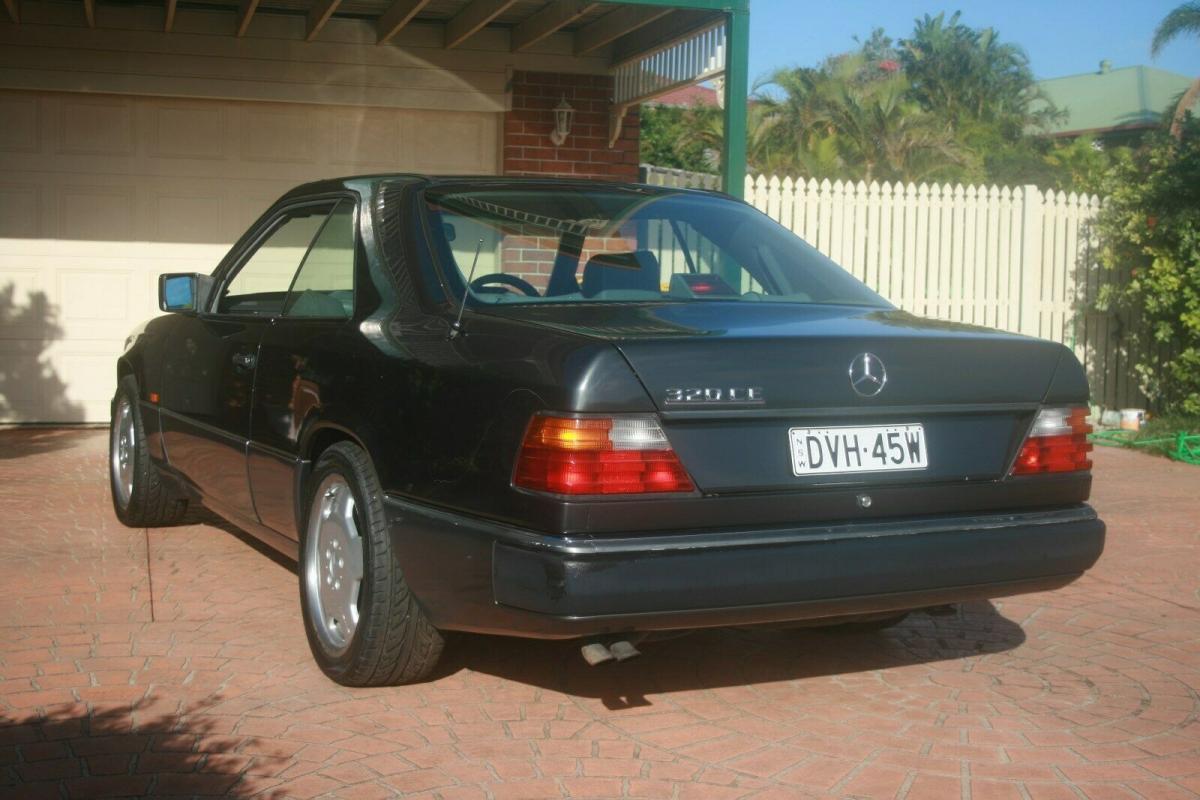 1993 Mercedes W124 320CE Coupe Charcoal Australian delivered (4).jpg