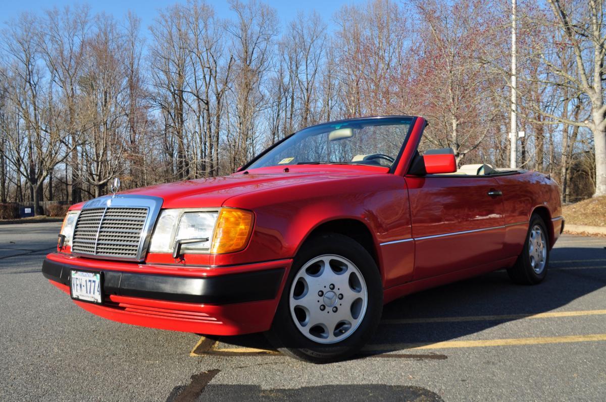 1993 W124 Mercedes 300CE Cabriolet Red paint images 2018 (10).jpg