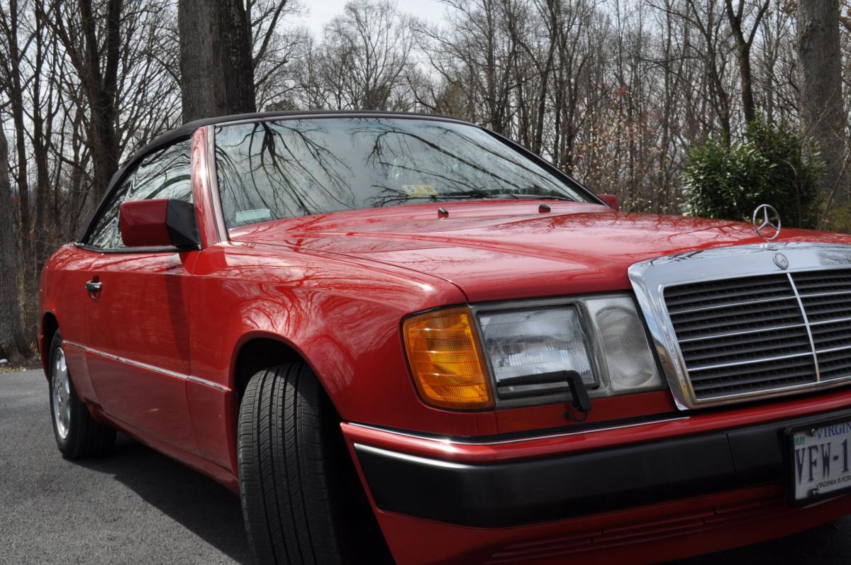 1993 W124 Mercedes 300CE Cabriolet Red paint images 2018 (4).jpg