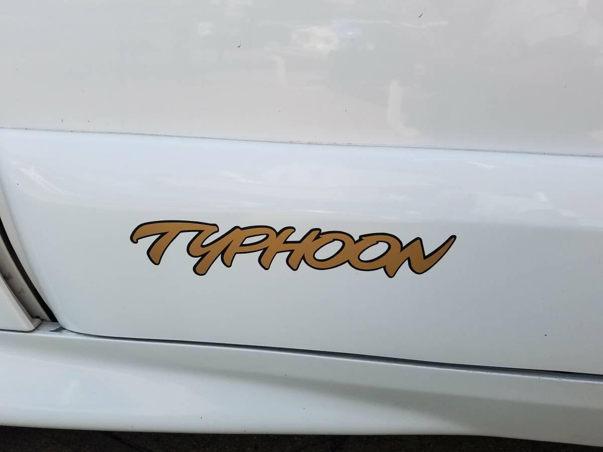 1993 White GMC Typhoon SUV Turbo images (8).jpg