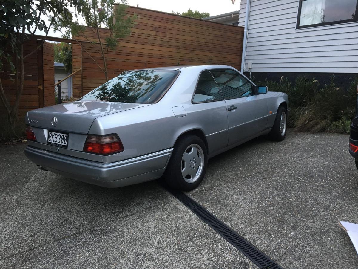 1994 Mercedes C124 320CE Japanese import to NZ Silver (1).jpg