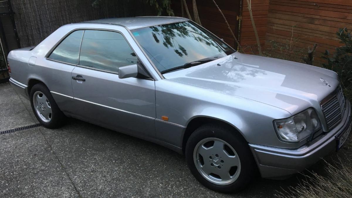 1994 Mercedes C124 320CE Japanese import to NZ Silver (2).jpg