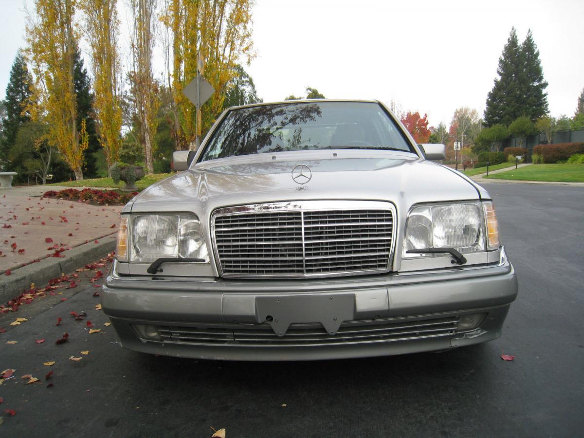 1994 Mercedes W124 500E silver metallic USA (8).jpg