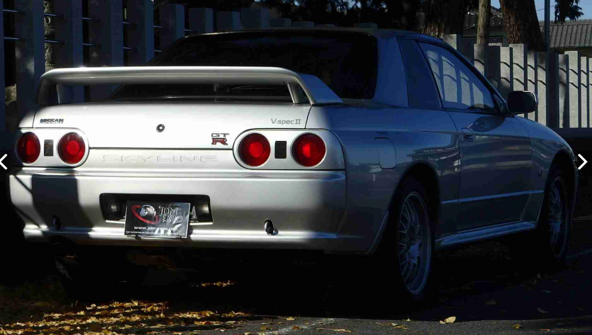 1994 R32 V-Spec II GTR Spark Silver Metallic exterior images Classic Register (3).png