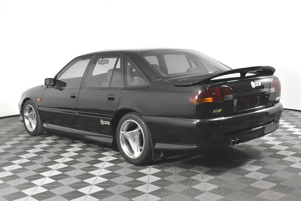 1995 Black HSV VS GTS manual sedan australia images (5).jpg