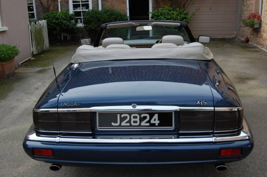 1995 Jaxuar XJS Convertible Celebration Edition Blue (3).png