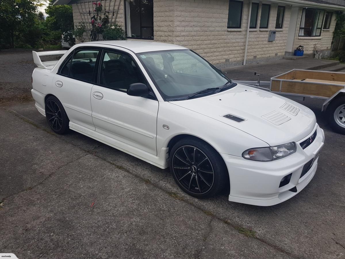 1995 Lancer GSR Evolution III 3 white images new zealand (2).jpg