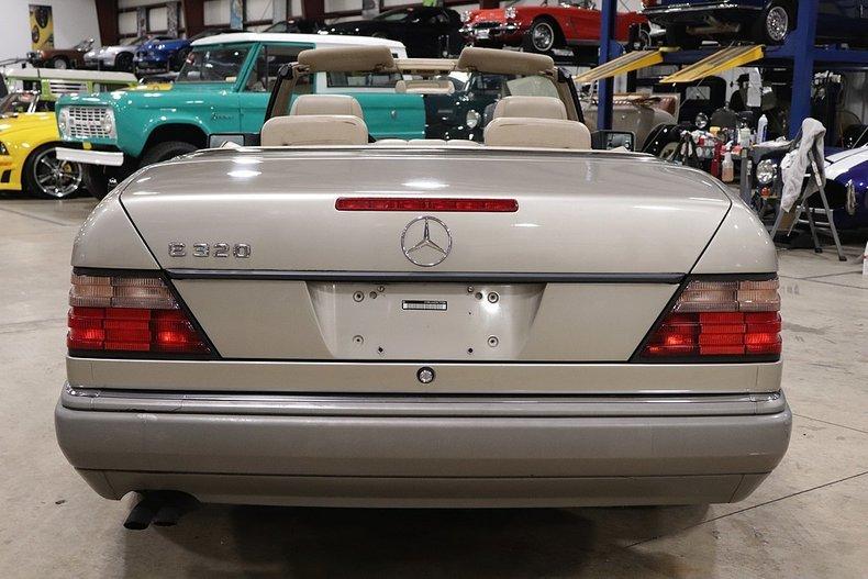 1995 Mercedes W124 E320 Cabriolet convertible smoke silver images (6).jpg