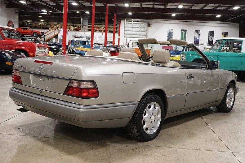 1995 Mercedes W124 E320 Cabriolet convertible smoke silver images (7).jpg