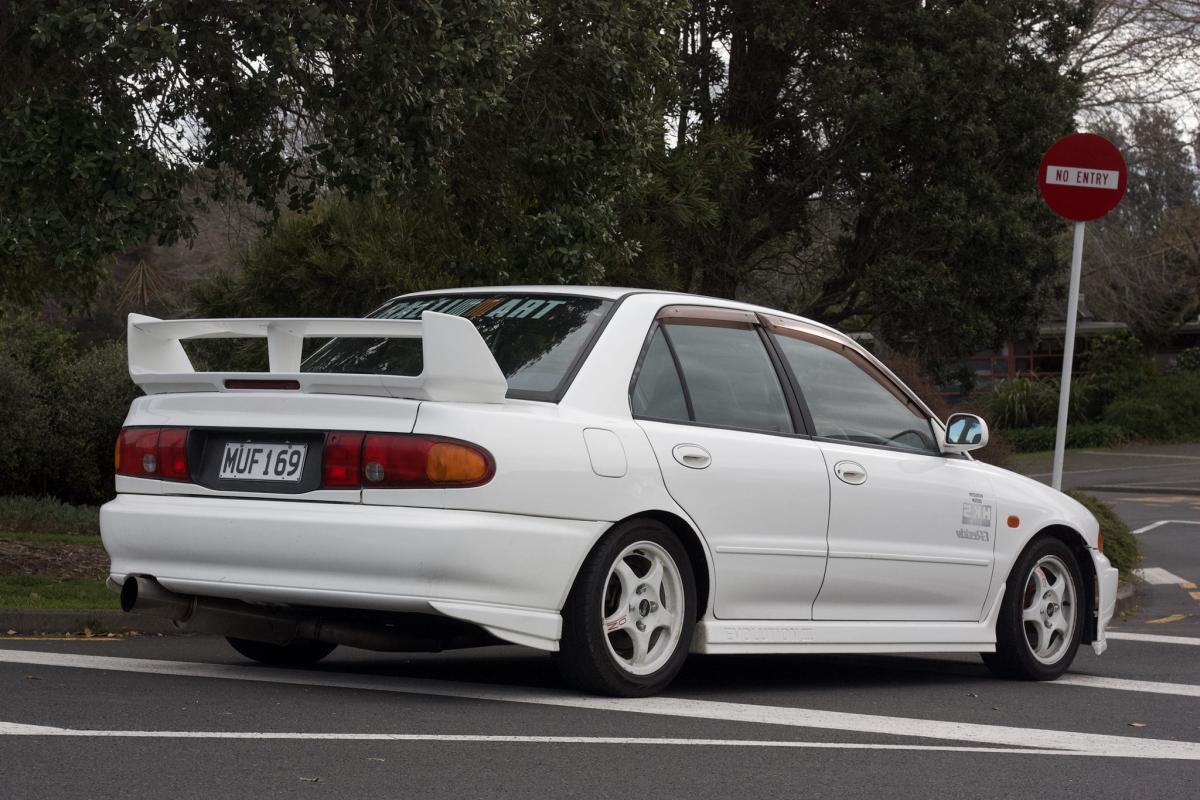 1995 Mitsubishi Lancer Evolution III Evo 3 white images (2).jpg