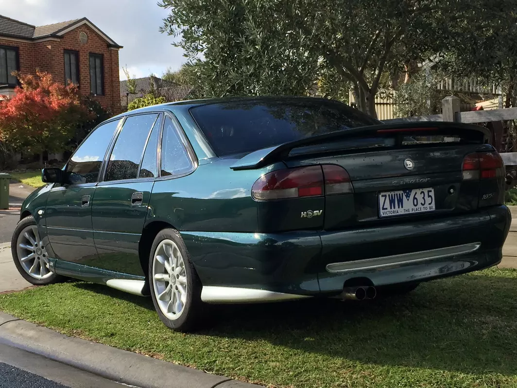 1995 VR Holden HSV Senaror Sherbrook Green images (4).png