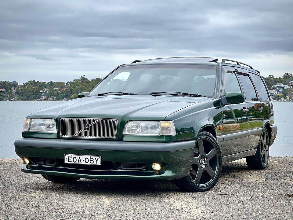 1995 Volvo 850 T-5 R wagon Australia Green for sale (1).jpg