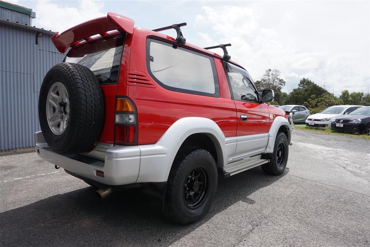 1996 Toyota Land Cruiser Prado J90 SWB 3 door JDM import NZ RHD images red on silver (9).jpg