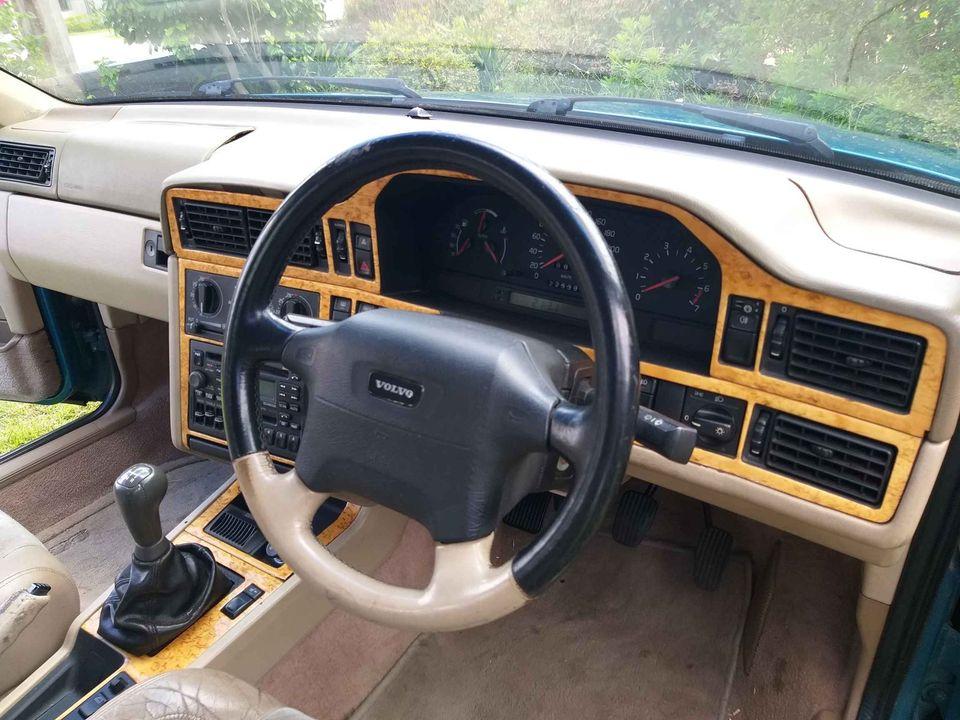 1996 Turquoise Volvo 850 R sedan for sale Australia (14).jpg