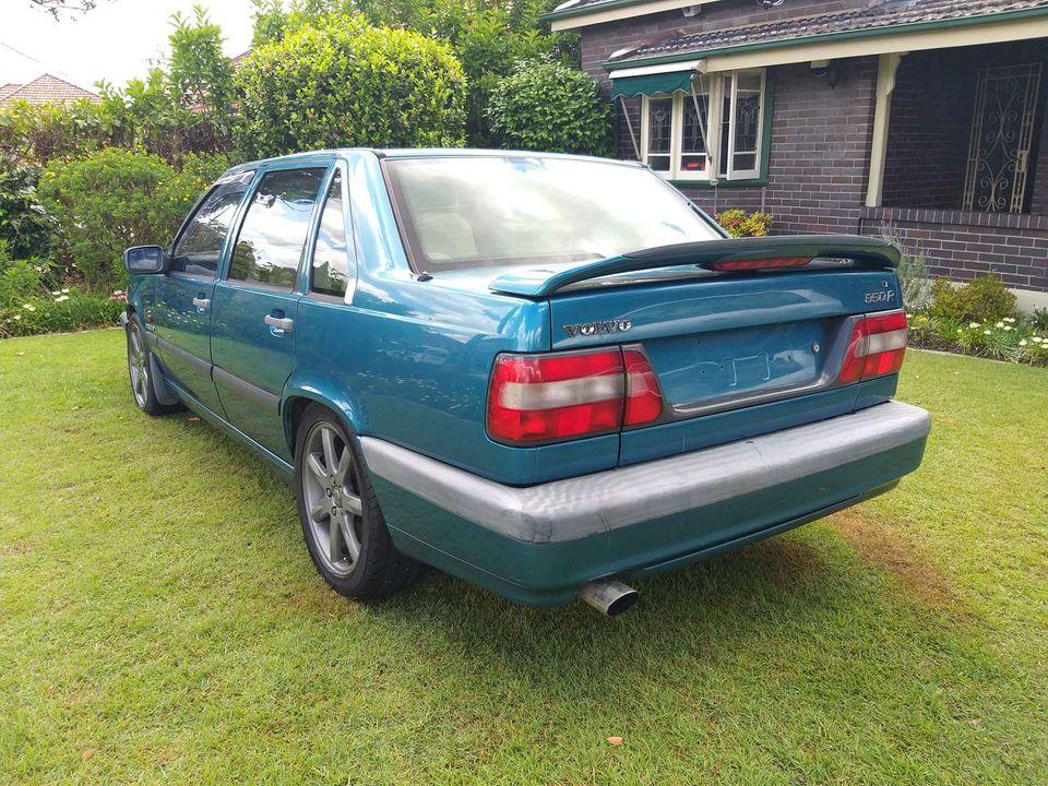 1996 Turquoise Volvo 850 R sedan for sale Australia (6).jpg