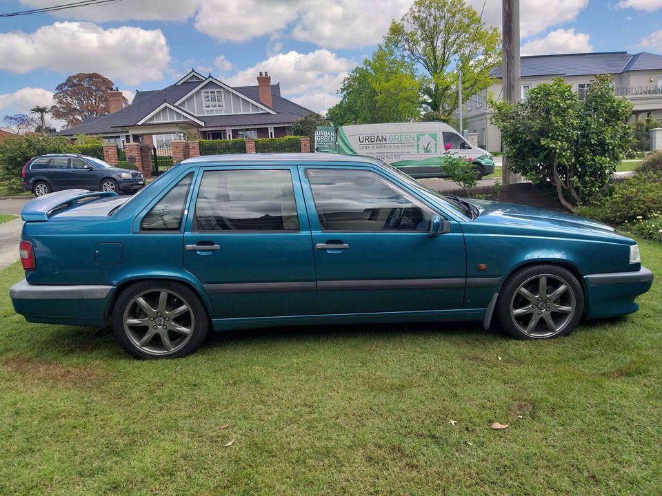 1996 Turquoise Volvo 850 R sedan for sale Australia (9).jpg