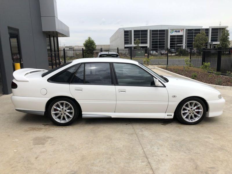 1996 VS Holden HSV Senator white paint images register (3).JPG