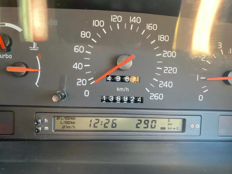 1996 Volvo 850R wagon Japanese import to Australia for sale (8).png