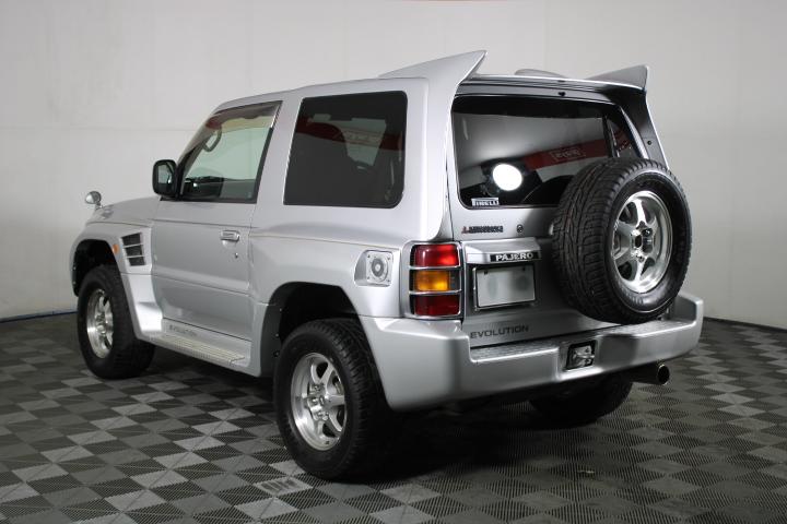 1997 Mitsubishi Pajero Evolution Australia silver for sale 2021 (3).jpg