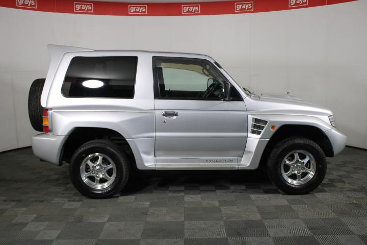 1997 Mitsubishi Pajero Evolution Australia silver for sale 2021 (6).jpg