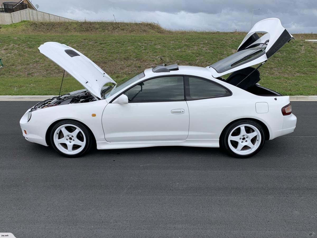 1997 Toyota Celica GT-Four White New Zealand (9).jpg