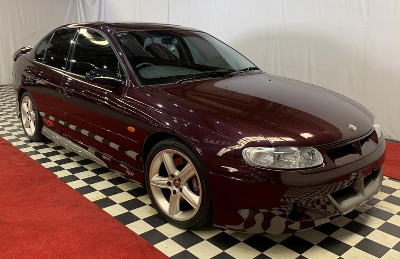 1998 HSV VT GTS original images maroon (12).jpg