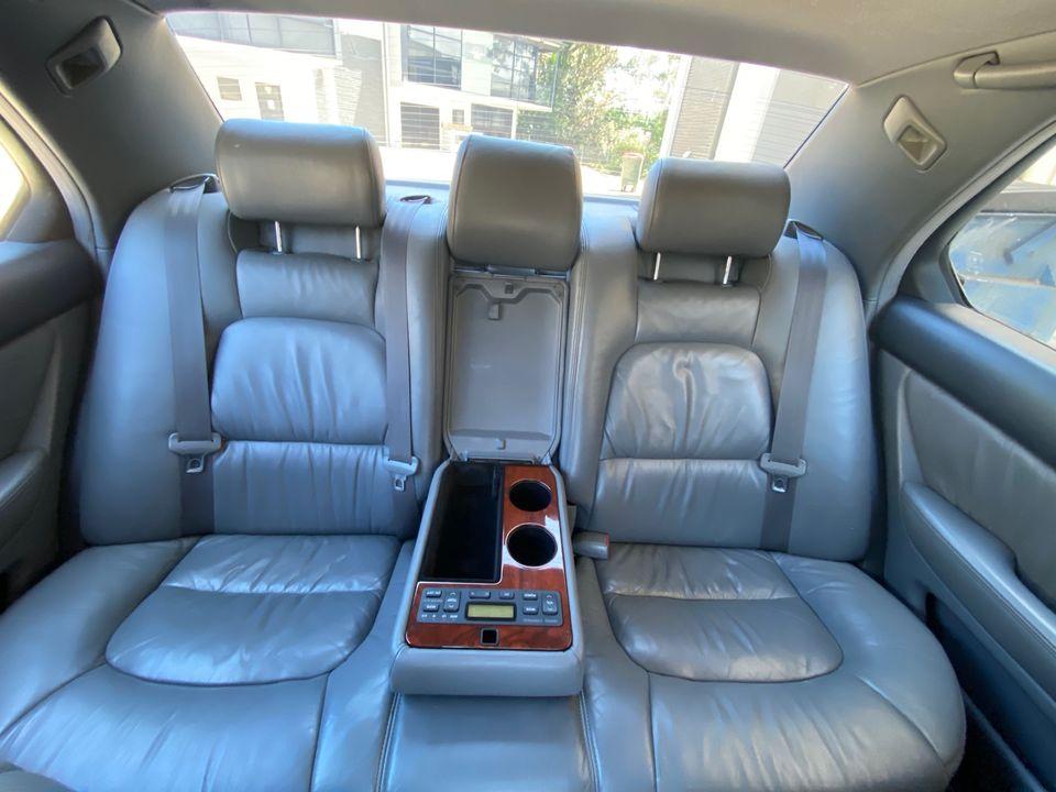 1998 Lexus LS400 Silver sedan for sale Australia NSW (2).jpg