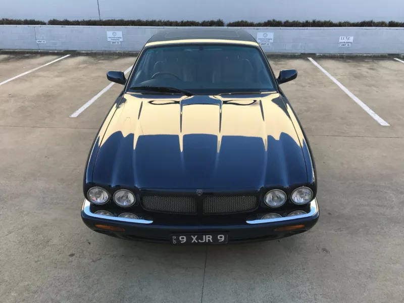 1999 Blue Jaguar XJR X308 Australia RHD images (2).png