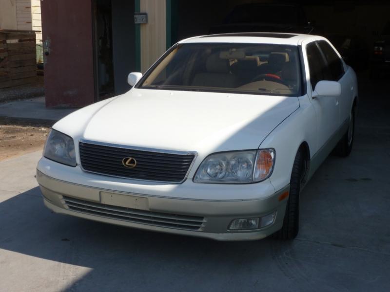 1999 Diamond White Pearl Lexus LS400 for sale Nevada USA (3).jpg
