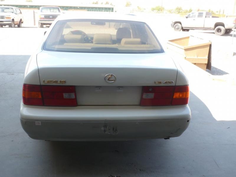 1999 Diamond White Pearl Lexus LS400 for sale Nevada USA (7).jpg