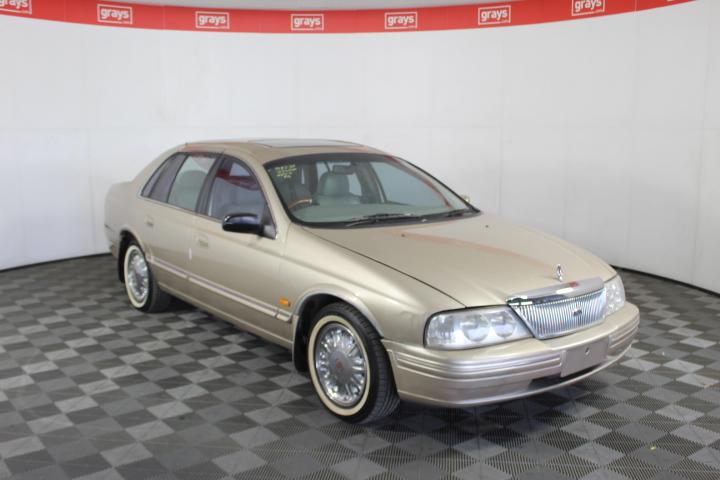 1999 Ford LTD sedan for sale Sydney images gold (8).jpg