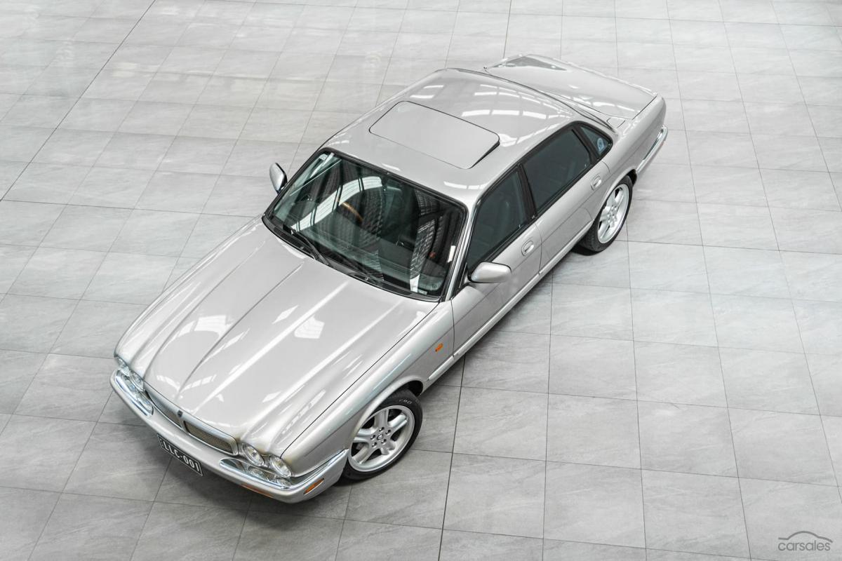 1999 Jaguar XJR V8 X308 Sedan silver for sale Australia (12).jpg