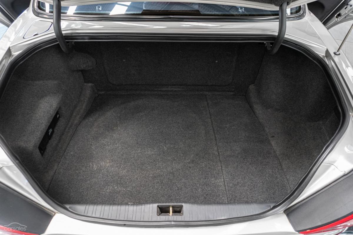 1999 Jaguar XJR V8 X308 Sedan silver for sale Australia (13).jpg
