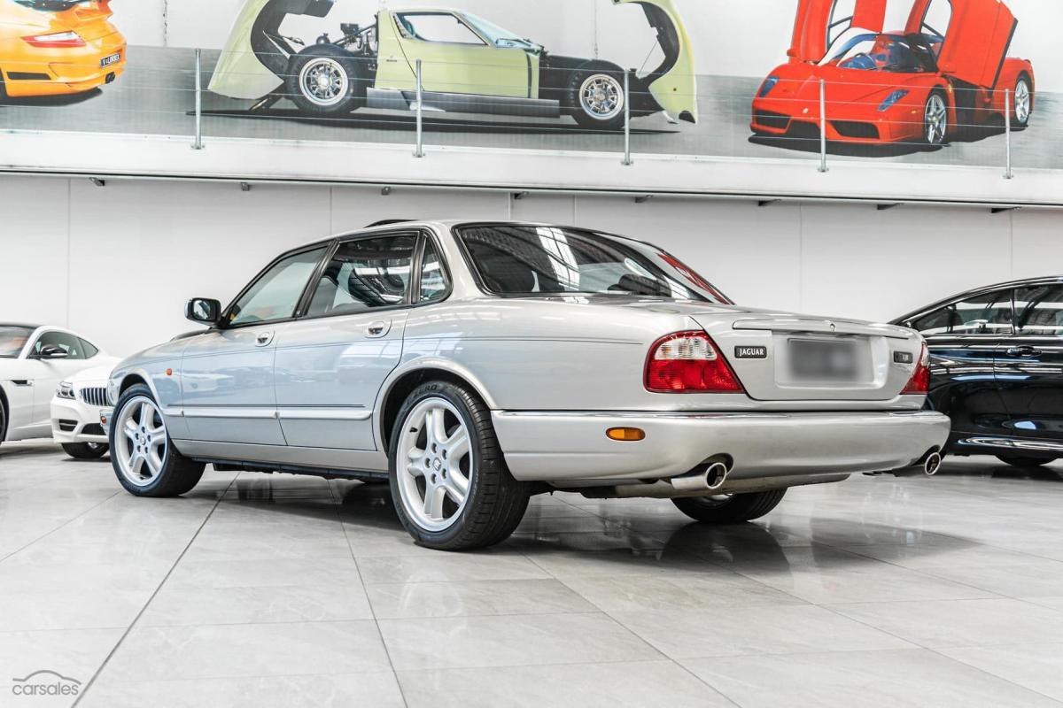1999 Jaguar XJR V8 X308 Sedan silver for sale Australia (16).jpg