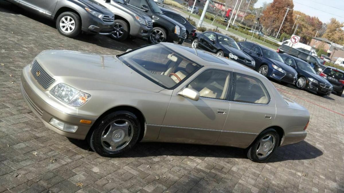 1999 Mystic Gold Lexus LS400 Sedan USA for sale images (25).jpg