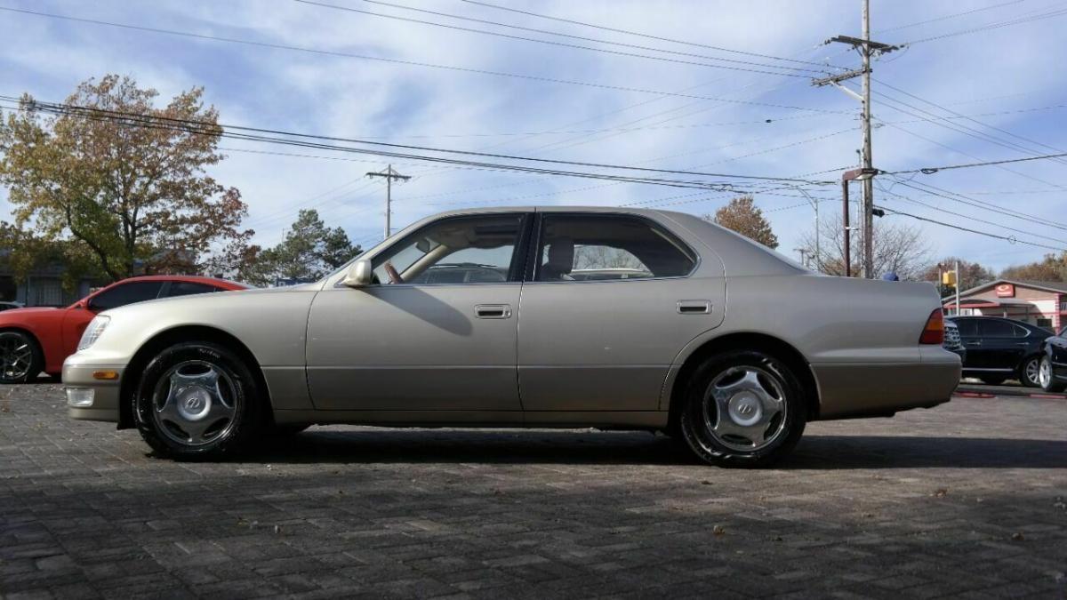 1999 Mystic Gold Lexus LS400 Sedan USA for sale images (5).jpg
