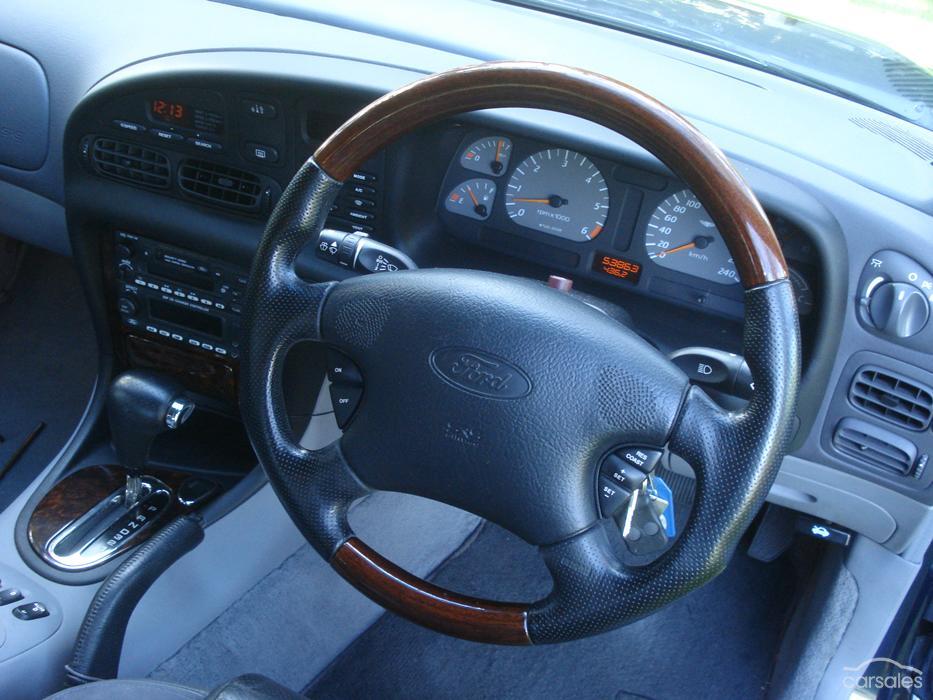 2 1997 EL Falcon GT Navy Blue paint number 060  (17).jpg