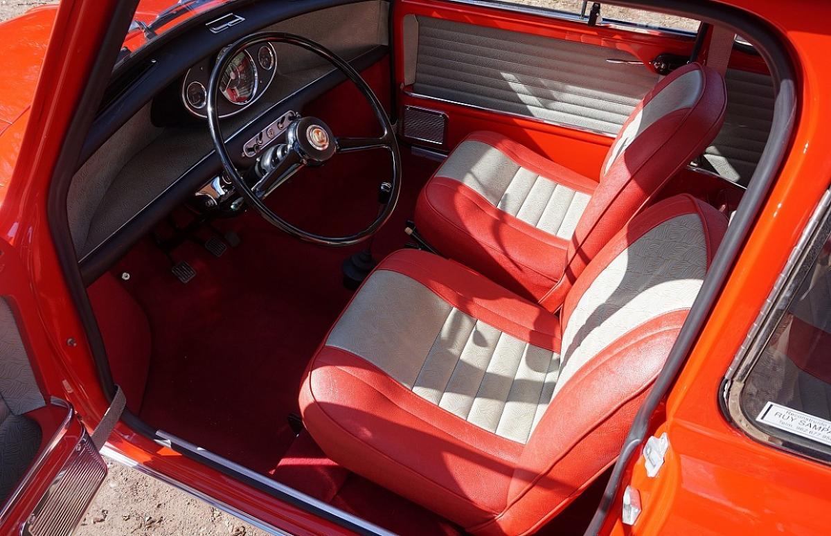 2 Black over Tartan red 1965 Morris Cooper S MK1 British built image (19).jpg