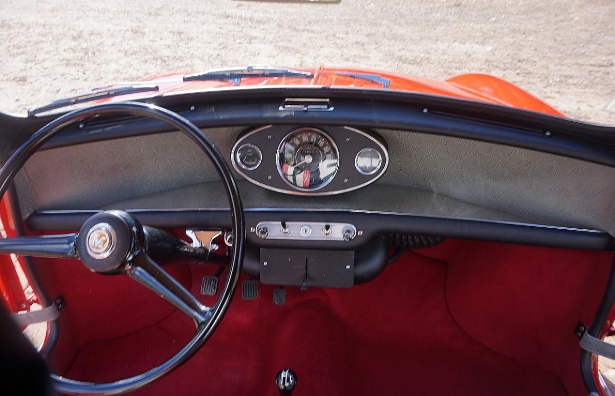 2 Black over Tartan red 1965 Morris Cooper S MK1 British built image (24).jpg