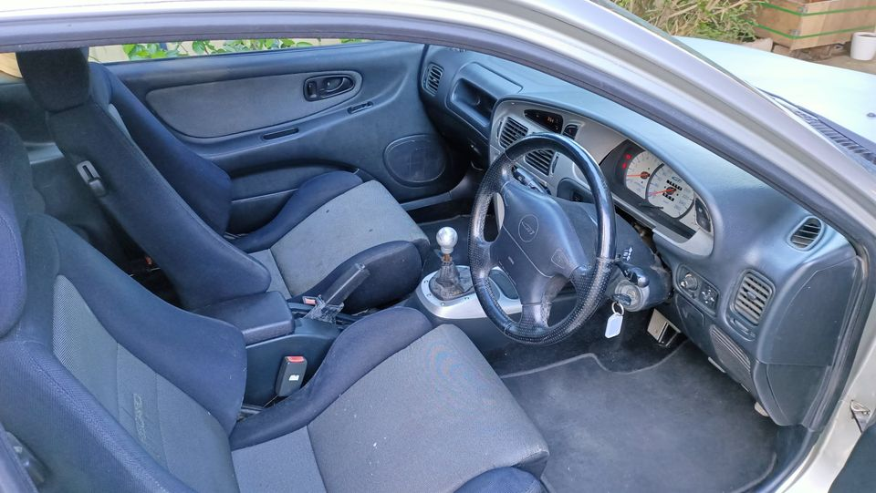 2000 Proton Satria GTi Silgver hatch Australia (5).png