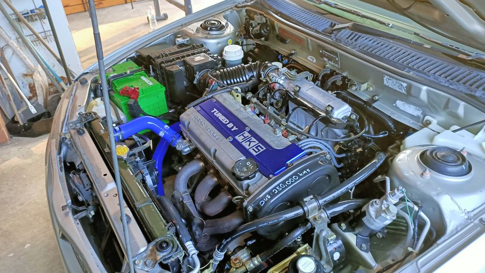 2000 Proton Satria GTi Silgver hatch Australia (6).png