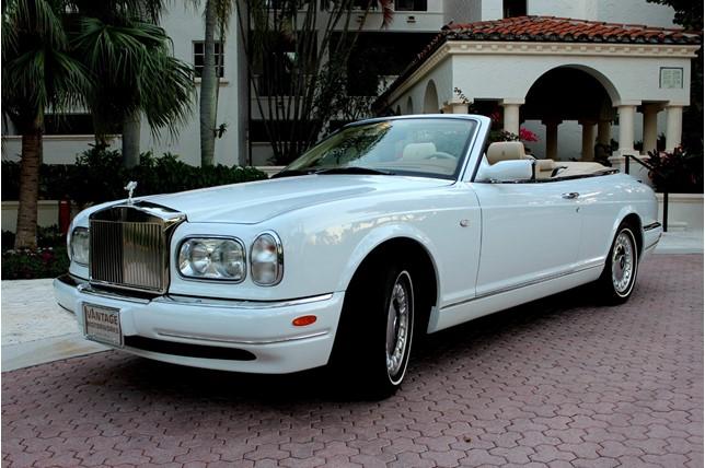 2000 Rolls Royce Corniche Convertible Arctica white (1).jpg