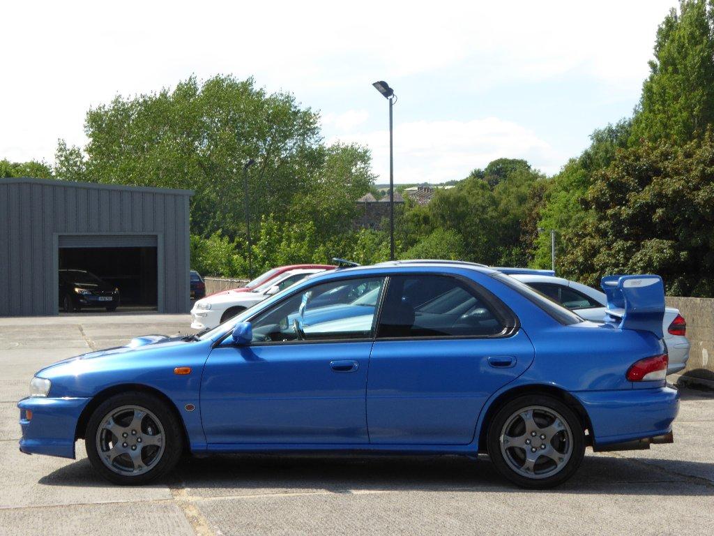 2000 Subaru WRX STI Version 6 RA Blue Sedan (4).jpg