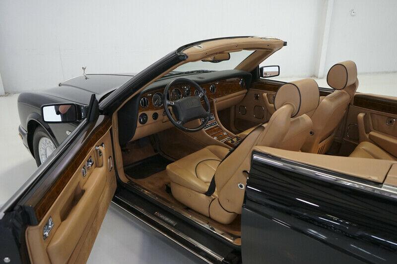 2001 Back Rolls Royce Corniche convertible (12).jpg