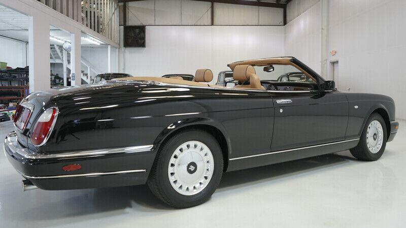 2001 Back Rolls Royce Corniche convertible (2).jpg