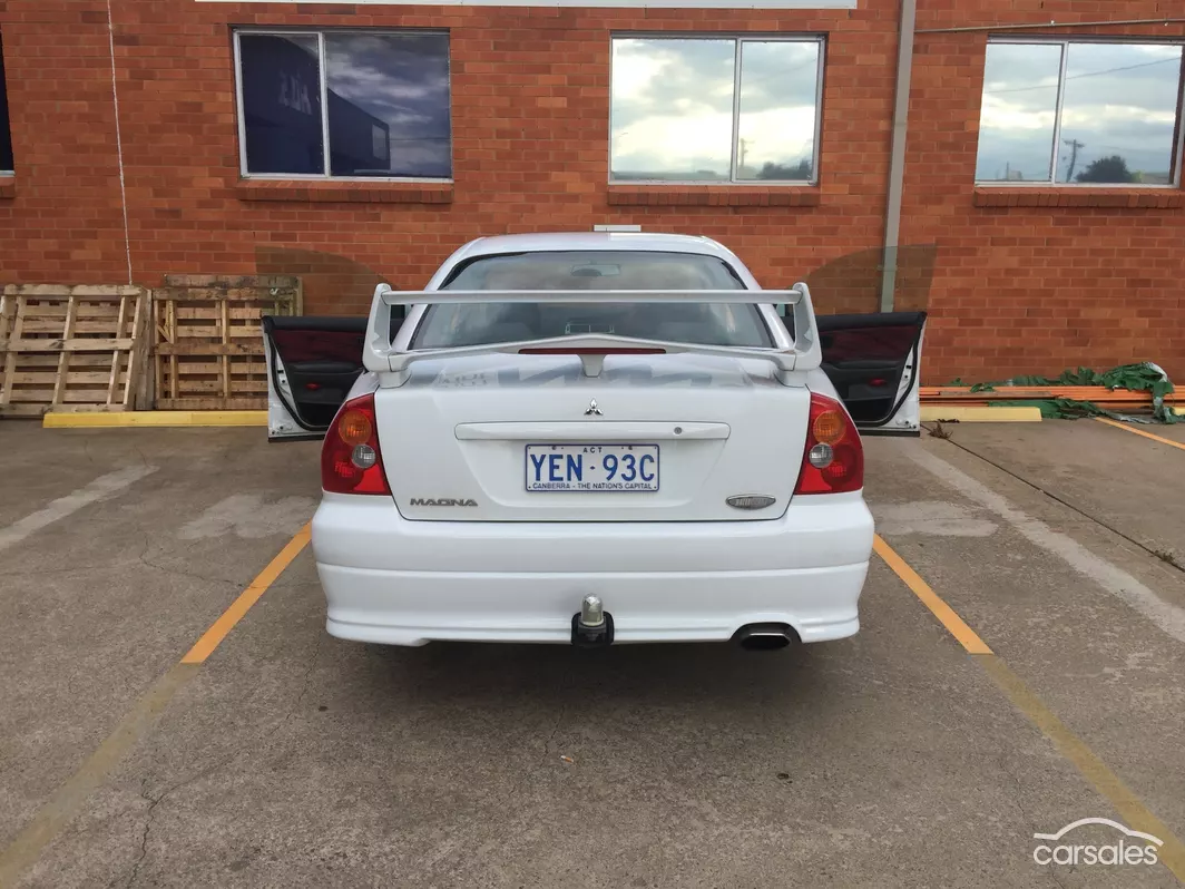 2002 Mitsubishi Magna TJ Ralliart Sedan White Images build number  0377(5).png