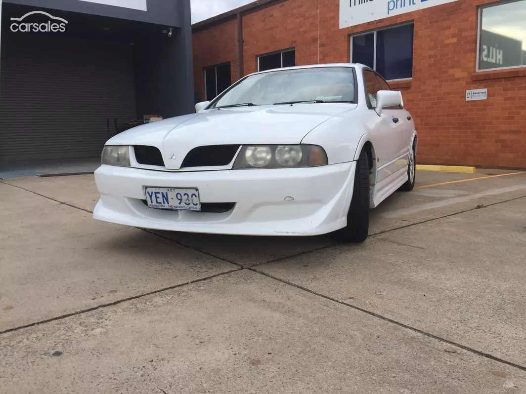 2002 Mitsubishi Magna TJ Ralliart Sedan White Images build number  0377(7).png